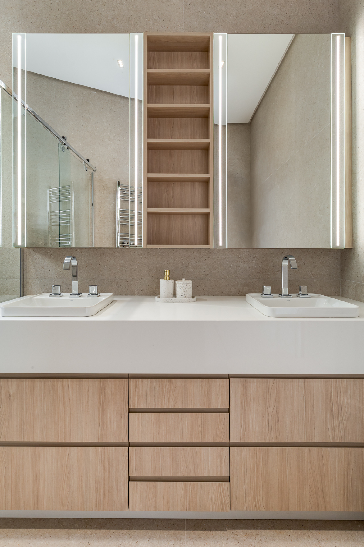 Foto Benditta VErtical